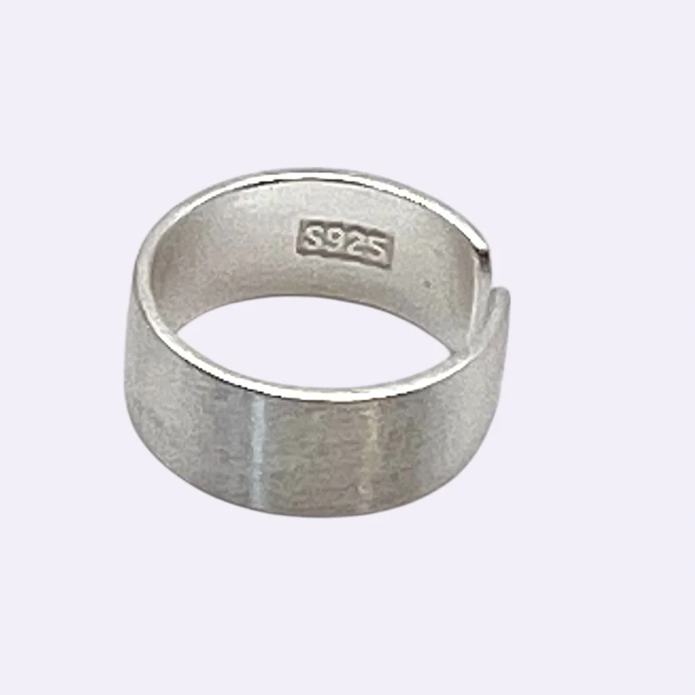 Adjustable .925 Silver thumb Ring